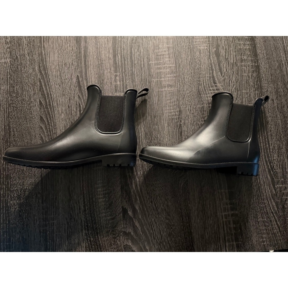 A New Day Black Chelsea Ankle Booties Womens‎ 9 Minimalist Utility Chic NEW